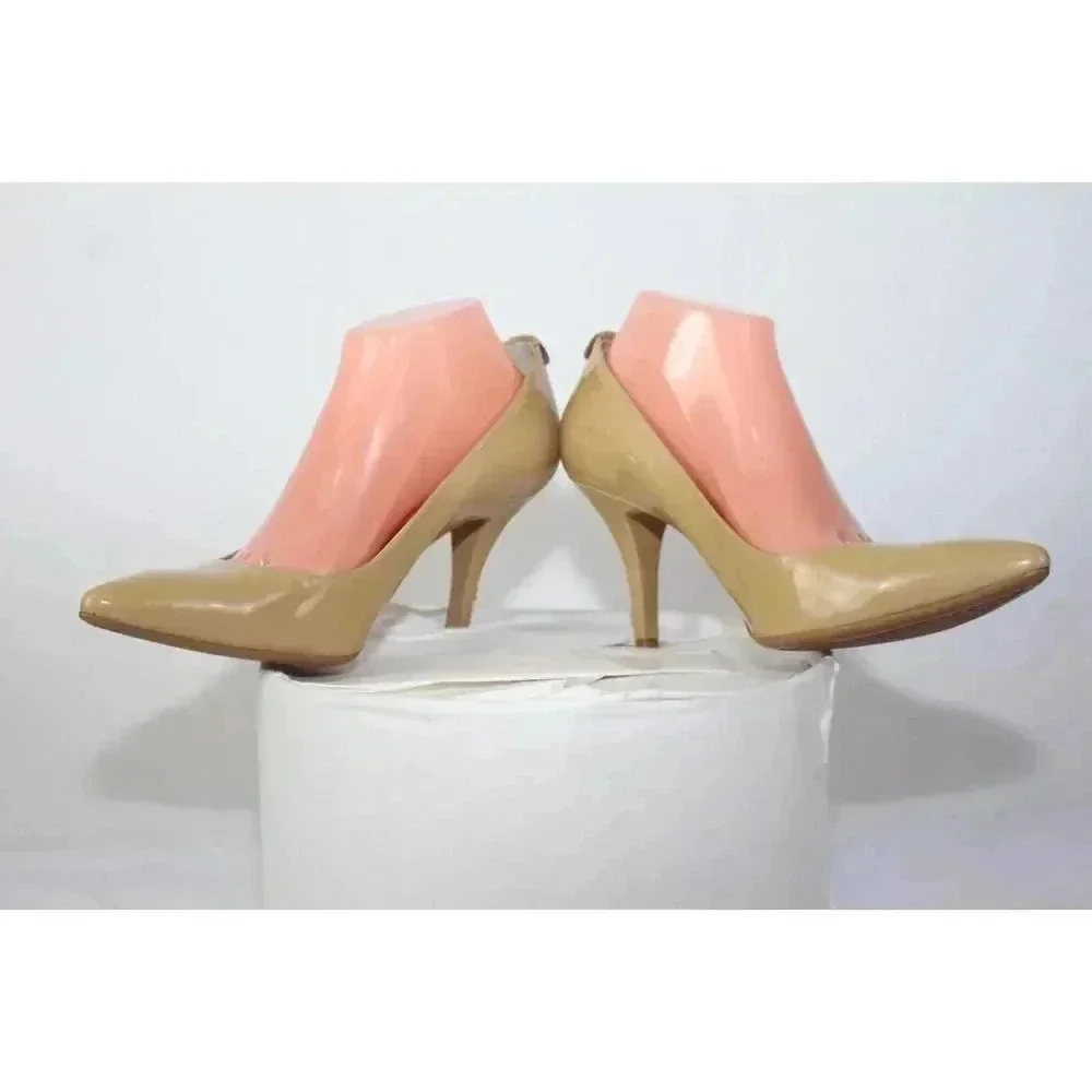 MICHAEL KORS Size 10 M Khaki MK Flex Leather Women Mid Pumps